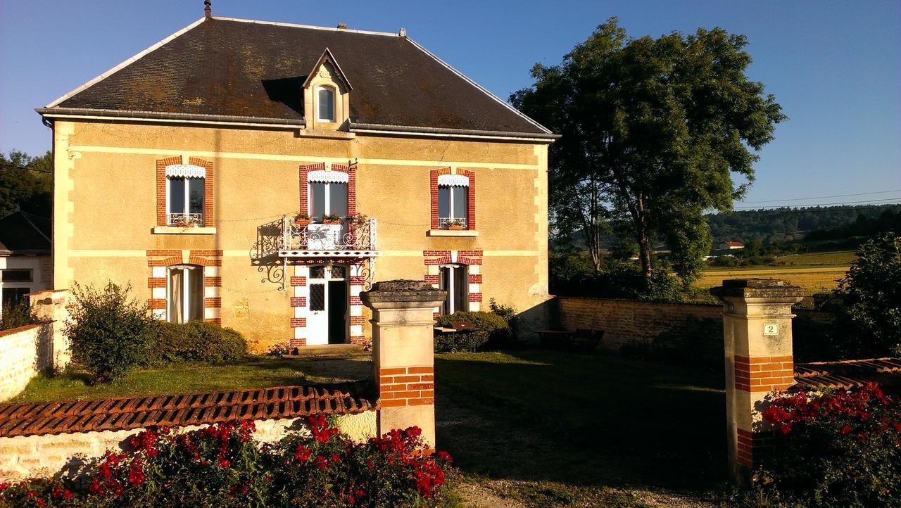 Moulin De La Fleuristerie Bed & Breakfast Orges Dış mekan fotoğraf
